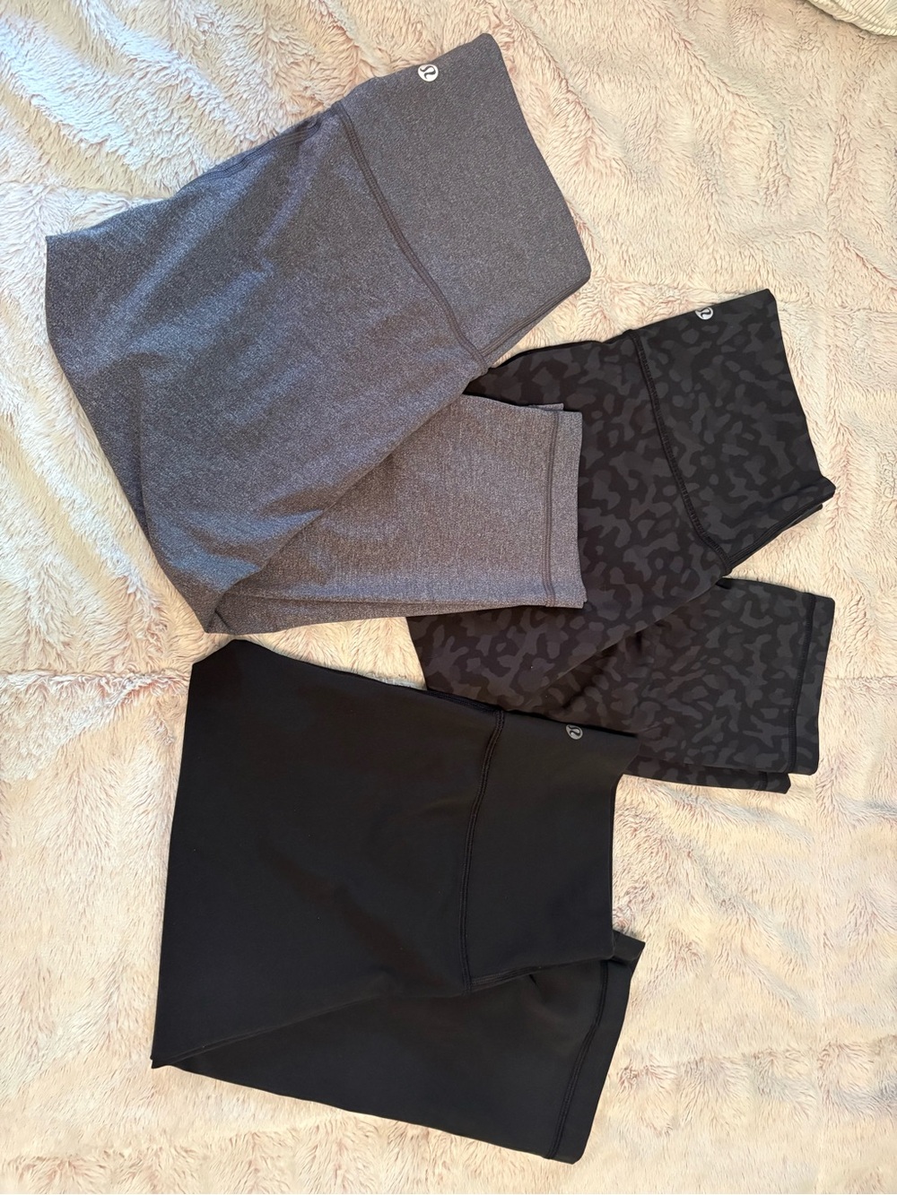 Lululemon Wunder Under 17” crop leggings - set of 3